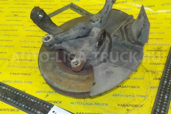 Цапфа Nissan Atlas QD32 Цапфа QD32 2005  40015-5T900
