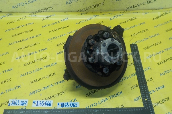 Цапфа Nissan Atlas TD27 Цапфа TD27 1995  40014-20N00