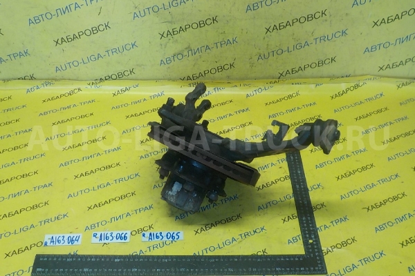 Цапфа Nissan Atlas TD27 Цапфа TD27 1995  40014-20N00