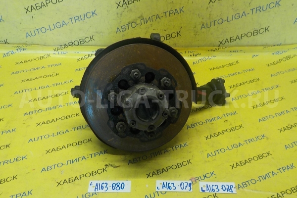 Цапфа Nissan Atlas TD27 Цапфа TD27 1995  40015-20N00