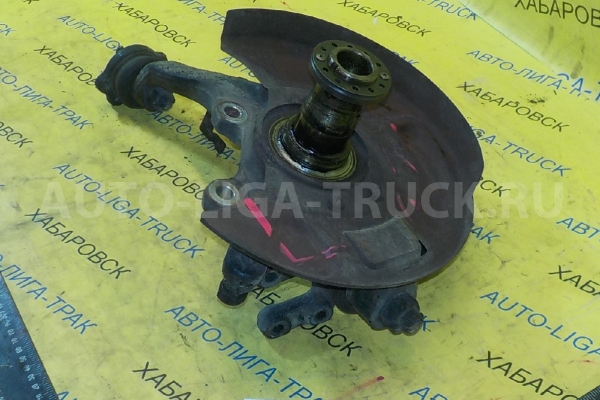 Цапфа Nissan Atlas TD27 Цапфа TD27 1993 40015-20N00 Цапфа Nissan Atlas TD27 Цапфа TD27 1993 40015-20N00