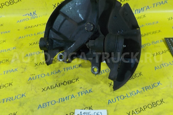 Цапфа Nissan Atlas TD27 Цапфа TD27 1992  40015-01N00
