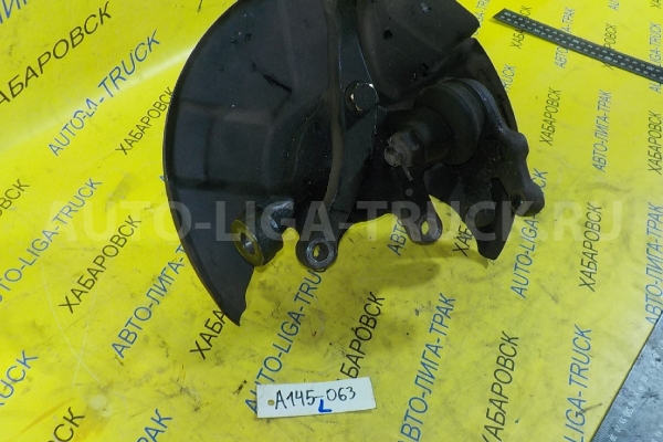 Цапфа Nissan Atlas TD27 Цапфа TD27 1992  40015-01N00