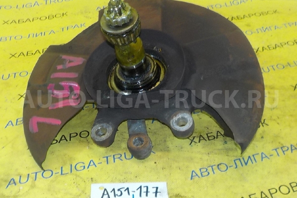 Цапфа Nissan Atlas TD27 Цапфа TD27 1997  40015-5T900
