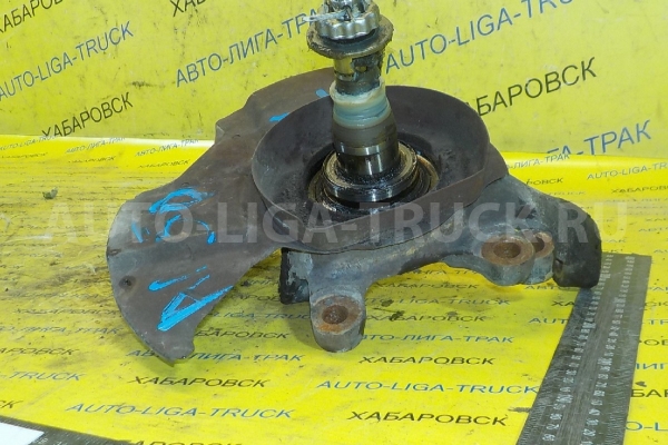 Цапфа Nissan Atlas TD27 Цапфа TD27 2000  40015-5T900
