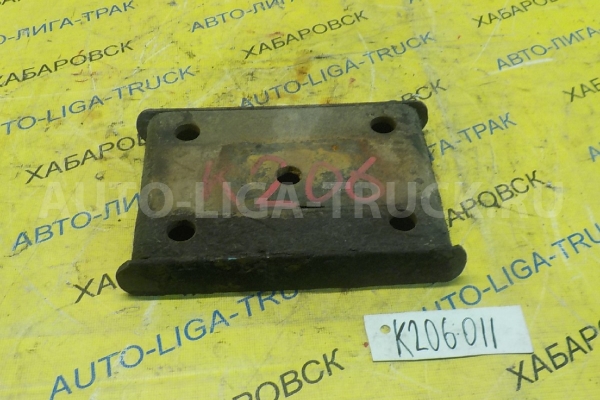 Чашка рессоры Mitsubishi Canter 4D32 Чашка рессоры 4D32 1990  MB035004