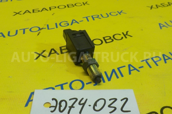 ДАТЧИК Isuzu Elf 4JG2 ДАТЧИК 4JG2 1995 8-94368-343-0 ДАТЧИК Isuzu Elf 4JG2 ДАТЧИК 4JG2 1995 8-94368-343-0