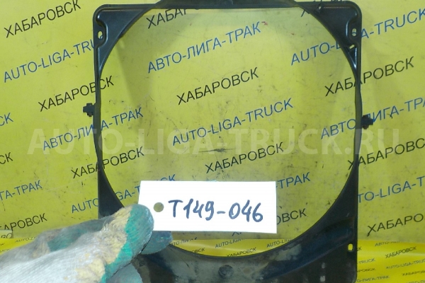 Диффузор радиатора Mazda Titan 4HF1 Диффузор радиатора 4HF1 1997  YJ01-15-212