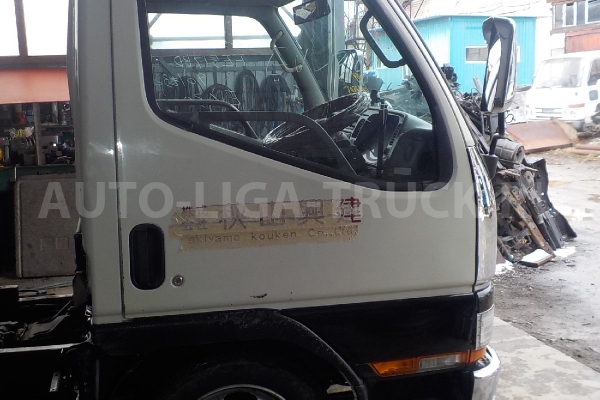 ДВЕРЬ Mitsubishi Canter 4D33 ДВЕРЬ 4D33 1994 MC994224 ДВЕРЬ Mitsubishi Canter 4D33 ДВЕРЬ 4D33 1994 MC994224