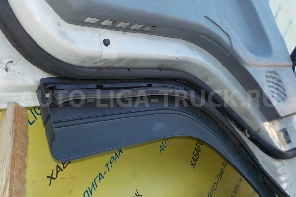 ДВЕРЬ Mitsubishi Canter 4M42 ДВЕРЬ  2006  MK702977