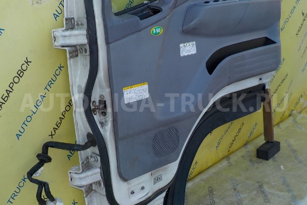 ДВЕРЬ Mitsubishi Canter 4M42 ДВЕРЬ  2006  MK702978