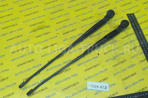 ДВОРНИКИ Mazda Titan 4HF1 ДВОРНИКИ 4HF1 1999  W202-67-321A