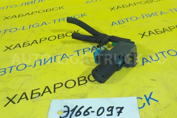 Вакуумный клапан Isuzu Elf 4HF1 Вакуумный клапан 4HF1 1996  8-97037-165-0