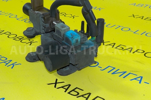 Вакуумный клапан Isuzu Elf 4HF1 Вакуумный клапан 4HF1 1996  8-97037-165-0