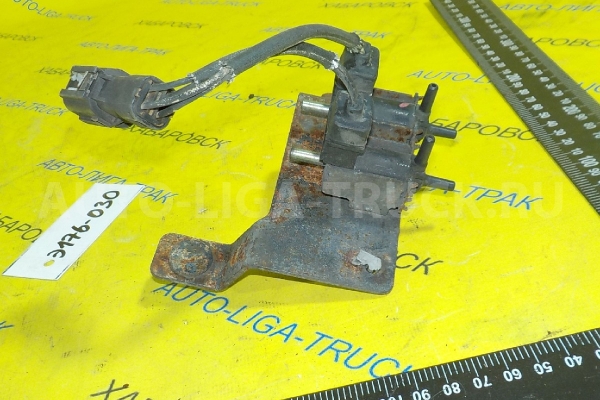 эл.клапан Isuzu Elf 4JG2 Вакуумный клапан 4JG2 ALT-000300 эл.клапан Isuzu Elf 4JG2 Вакуумный клапан 4JG2 ALT-000300