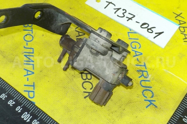 эл.клапан Mazda Titan 4HF1 Вакуумный клапан 4HF1 1998 YJ01-18-74XA эл.клапан Mazda Titan 4HF1 Вакуумный клапан 4HF1 1998 YJ01-18-74XA