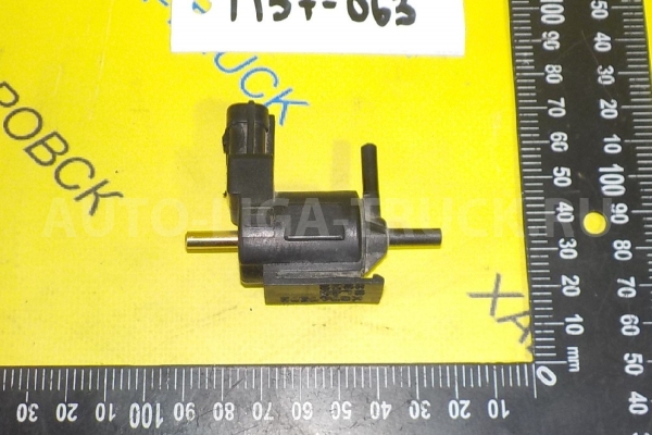 эл.клапан Mazda Titan 4HF1 Вакуумный клапан 4HF1 1998  K5T47973