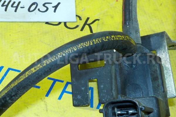 Вакуумный клапан Mazda Titan SL Вакуумный клапан SL 1989 SLA1-18-740 Вакуумный клапан Mazda Titan SL Вакуумный клапан SL 1989 SLA1-18-740