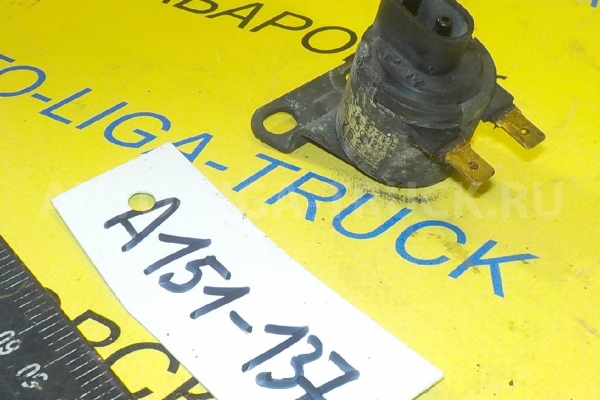 Вакуумный клапан Nissan Atlas TD27 Вакуумный клапан TD27 1997 593172-9721 Вакуумный клапан Nissan Atlas TD27 Вакуумный клапан TD27 1997 593172-9721