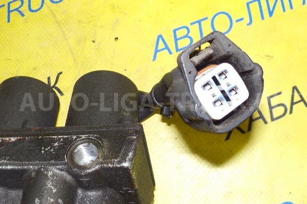 эл.клапан Toyota Dyna, Toyoace S05C Вакуумный клапан S05C 2003  47390-37011