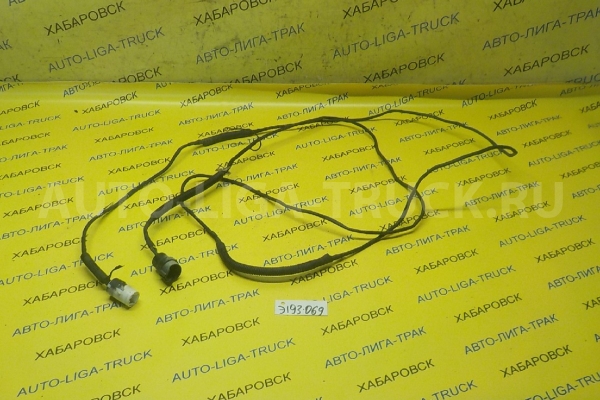 Электропроводка Isuzu Elf 4BC2 Электропроводка  1985  8-94446-728-0