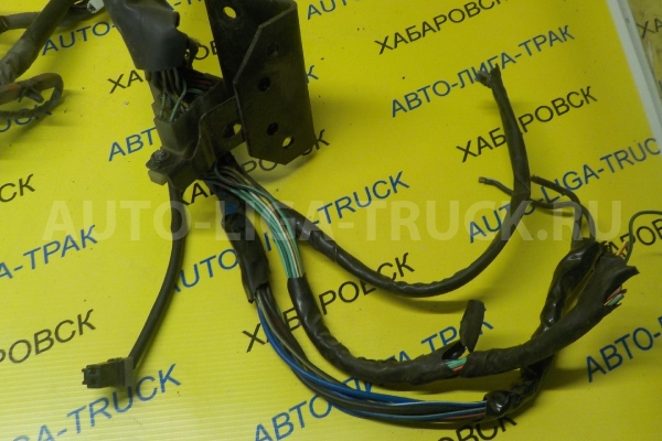 Электропроводка Isuzu Elf 4JB1 Электропроводка 4JB1 1988  8-94483-984-0