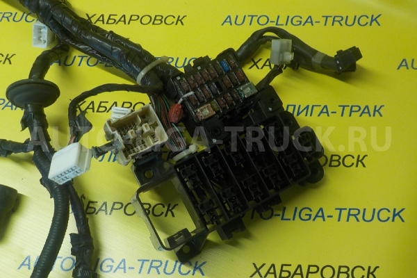 Электропроводка Mazda Titan TF Электропроводка TF 2001  W614-67-010
