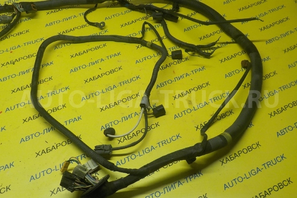 Электропроводка Mitsubishi Canter 4M51 Электропроводка 4M51 1997 MC156370 Электропроводка Mitsubishi Canter 4M51 Электропроводка 4M51 1997 MC156370