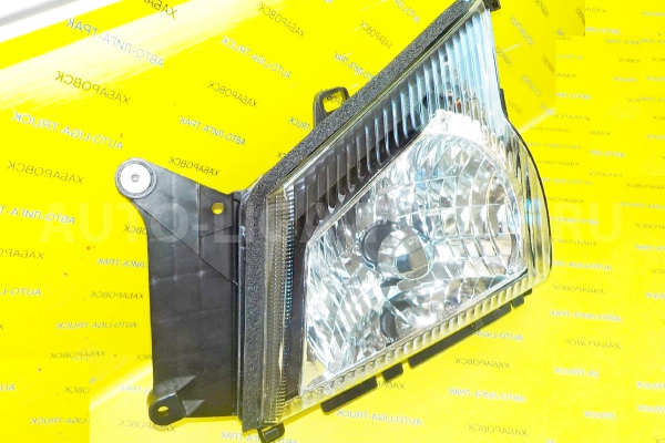 Фара Isuzu Elf  / 2004-2011  /  Левая Фара    8-97372-527-5
