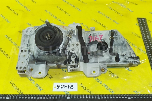 Фара Isuzu Elf 4HF1 Фара 4HF1 1995 8-97855-004-4 Фара Isuzu Elf 4HF1 Фара 4HF1 1995 8-97855-004-4