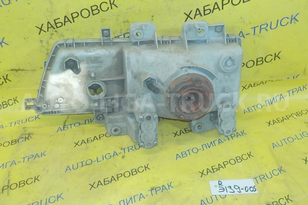 Фара Isuzu Elf 4JG2 Фара 4JG2 1993 8-97855-001-4 Фара Isuzu Elf 4JG2 Фара 4JG2 1993 8-97855-001-4