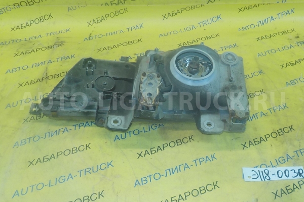 Фара Isuzu Elf 4JG2 Фара 4JG2 2001  8-97207-120-1