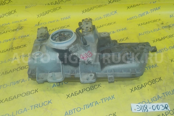 Фара Isuzu Elf 4JG2 Фара 4JG2 2001  8-97207-120-1