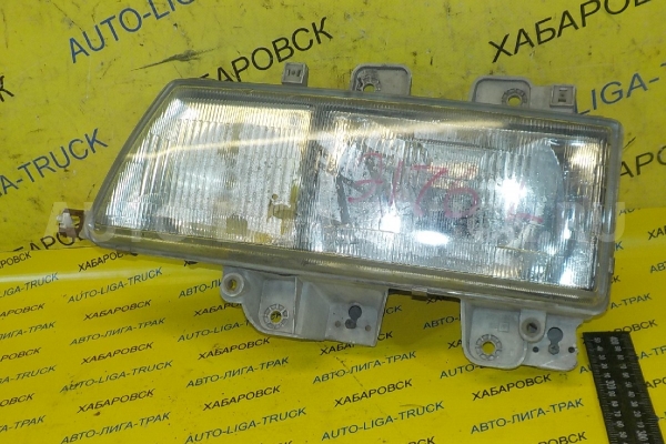 Фара Isuzu Elf 4JG2 Фара 4JG2 8-97855-002-4 Фара Isuzu Elf 4JG2 Фара 4JG2 8-97855-002-4