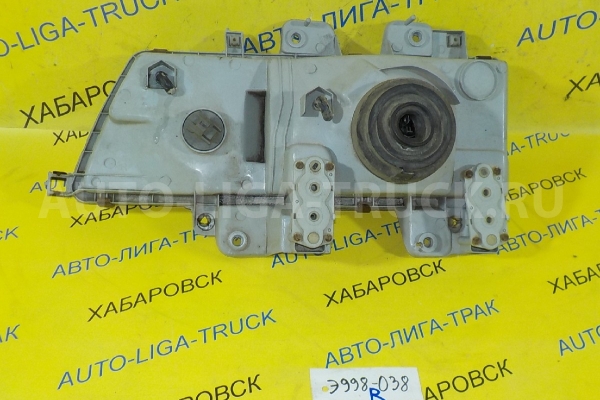 Фара Isuzu Elf Фара    8-97207-125-2
