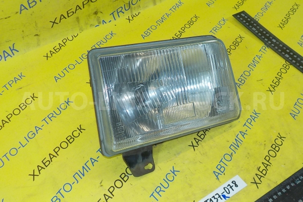 Фара Mazda Titan 4HF1 Фара 4HF1 1998  8BWD-51-030