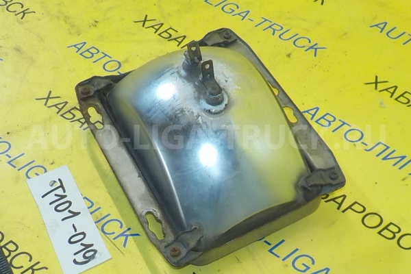 Фара Mazda Titan 4HG1 Фара 4HG1 1995  8BW2-51-030A