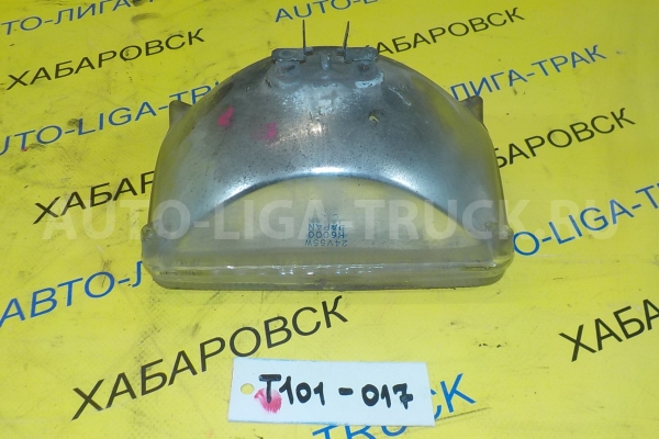 Фара Mazda Titan 4HG1 Фара 4HG1 1995 8BW2-51-030A Фара Mazda Titan 4HG1 Фара 4HG1 1995 8BW2-51-030A