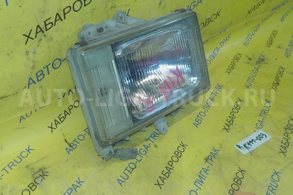 Фара Mitsubishi Canter 4D30 Фара 4D30 1989  MB556615