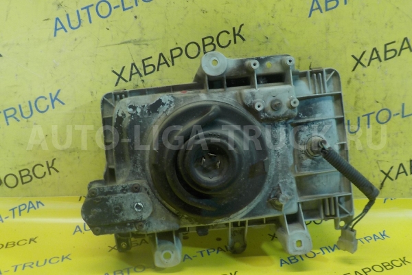 Фара Mitsubishi Canter 4D32 Фара 4D32 1990  MB556614