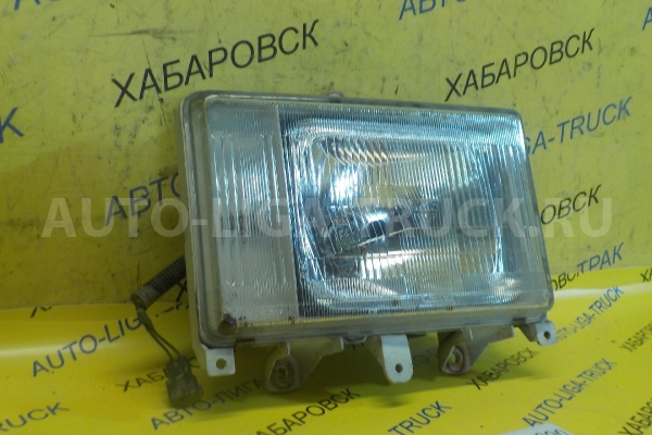 Фара Mitsubishi Canter 4D32 Фара 4D32 1990  MB556614