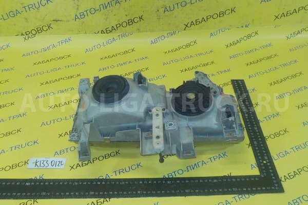 Фара Mitsubishi Canter 4D33 Фара 4D33 1999  MC149166