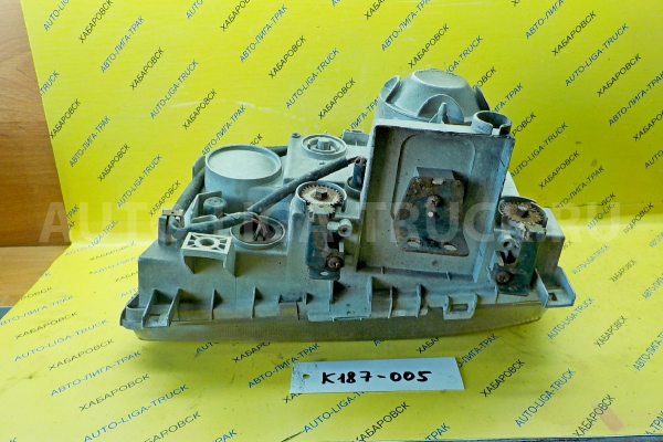 Фара Mitsubishi Canter 4M40 Фара 4M40 MK353630 Фара Mitsubishi Canter 4M40 Фара 4M40 MK353630
