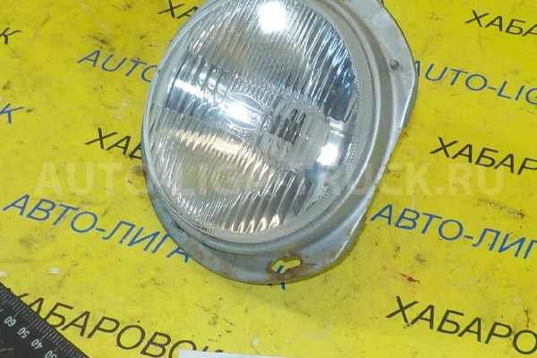 Фара Nissan Atlas FD35 Фара 1991 26701-01T10 Фара Nissan Atlas FD35 Фара 1991 26701-01T10