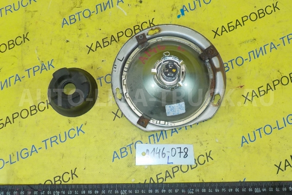 Фара Nissan Atlas FD35 Фара 1991 26702-01T00 Фара Nissan Atlas FD35 Фара 1991 26702-01T00