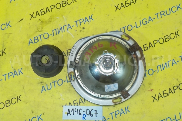 Фара Nissan Atlas FD35 Фара  1991  26702-01T00