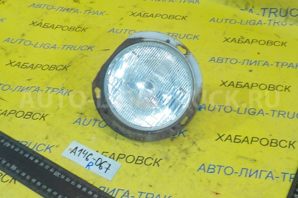 Фара Nissan Atlas FD35 Фара  1991  26702-01T00