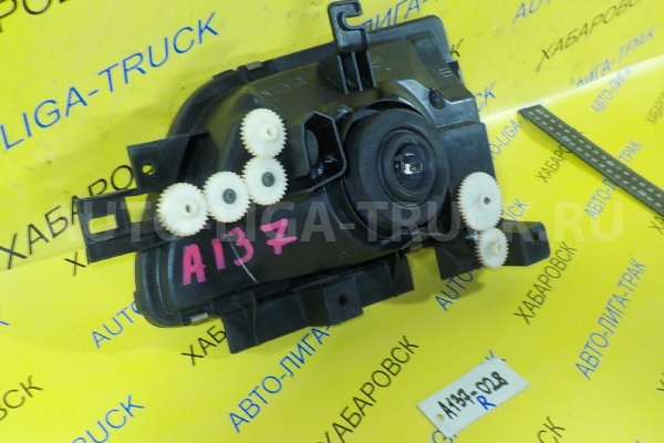 Фара Nissan Atlas QD32 Фара QD32 2001  26060-6T025