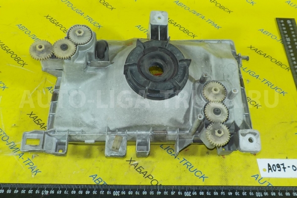 Фара Nissan Atlas TD27 Фара TD27 1995 26075-0T000 Фара Nissan Atlas TD27 Фара TD27 1995 26075-0T000