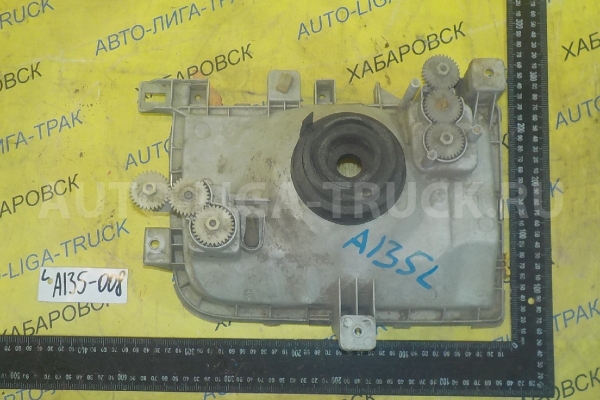 Фара Nissan Atlas TD27 Фара TD27 1993 B6060-0T000 Фара Nissan Atlas TD27 Фара TD27 1993 B6060-0T000